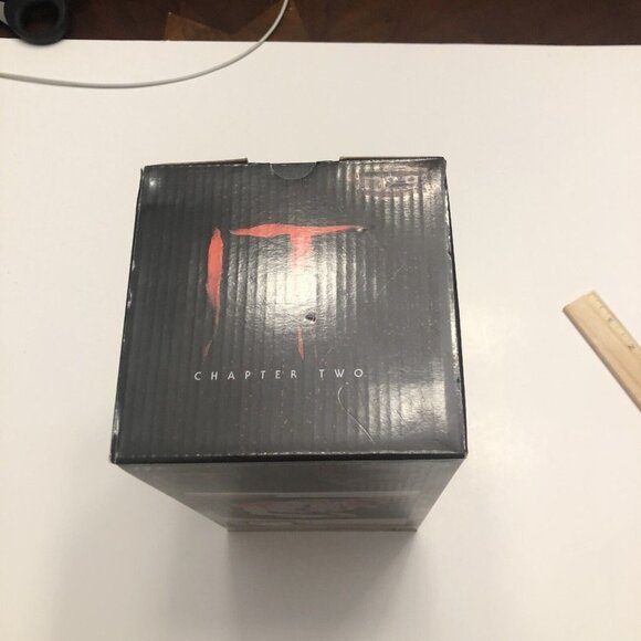 Pennywise Car Buddy Inflatable 3 ft Halloween IT Chapter 2 New In Box Scary - Picture 4 of 6